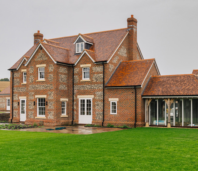 Wiltshire_Farmhouse_650x563