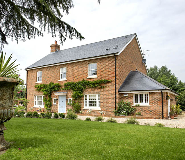 LaurelHouse_650-563px